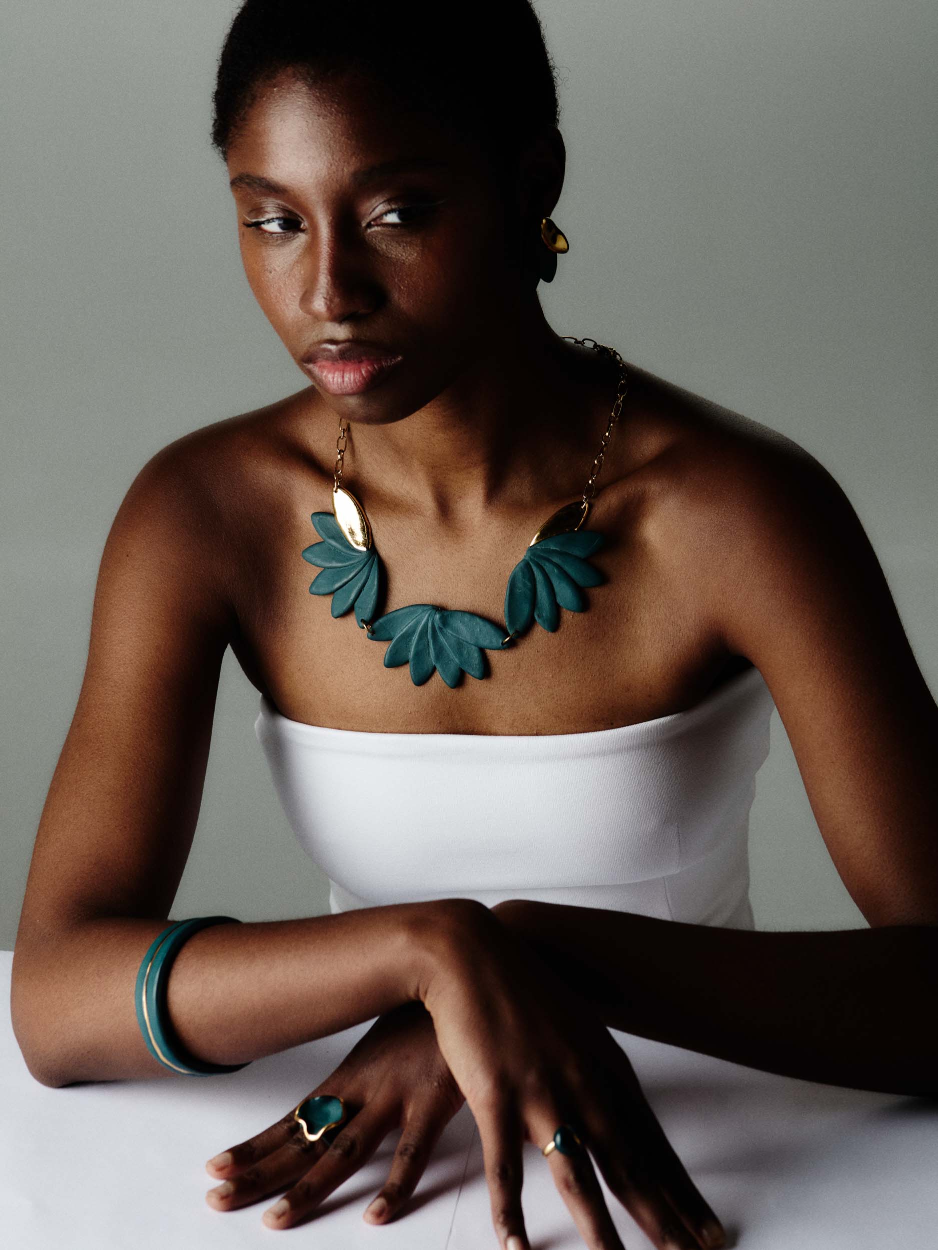 Collares grandes